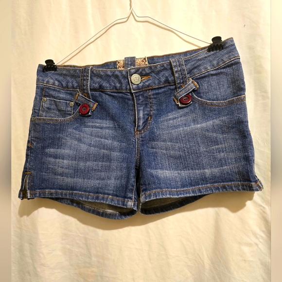 American Rag Pants - Junior's American Rag Shorts Size 7